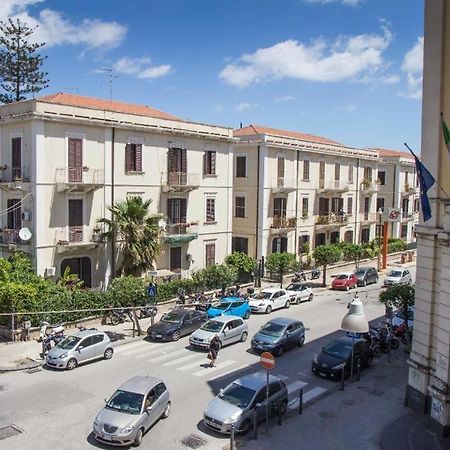 Casa Vacanze L'Altra Diaz Siraküza Dış mekan fotoğraf