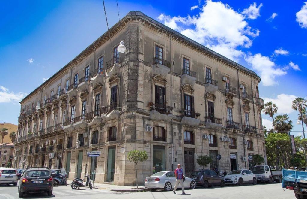 Casa Vacanze L'Altra Diaz Siraküza Dış mekan fotoğraf